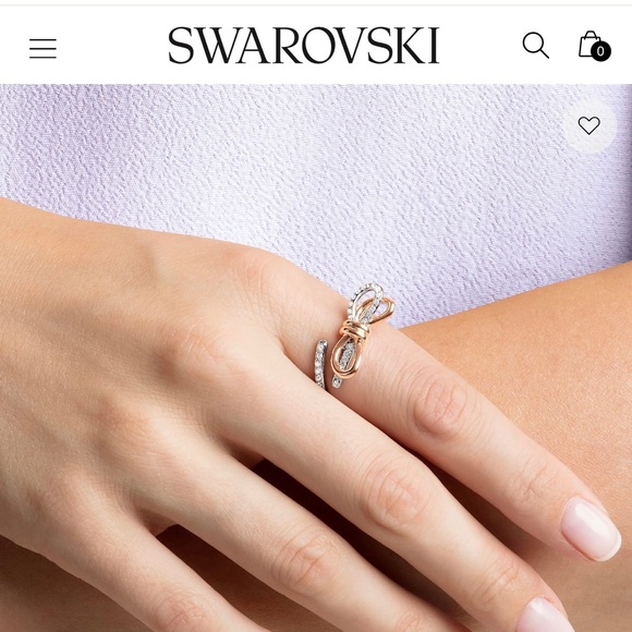 Swarovsky Set Bow Ring and Necklace (With box and bag) - Picture 1 of 5